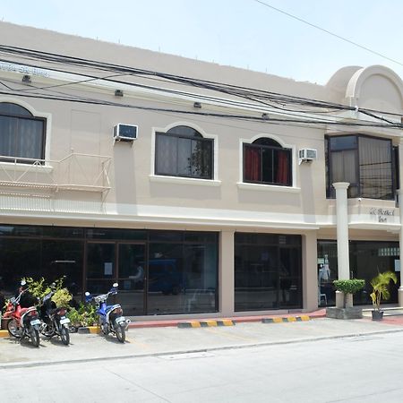 El Portal Inn Тагбиларан Сити Екстериор снимка