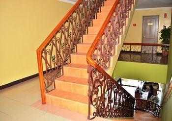 El Portal Inn Тагбиларан Сити Екстериор снимка